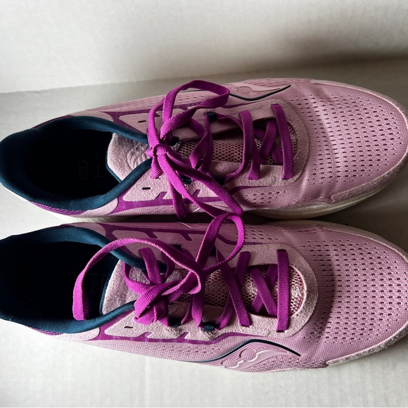 Saucony Pink/Blue - Picture 4 of 11